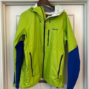 Patagonia Torrentshell Stretch Jacket Large Like New